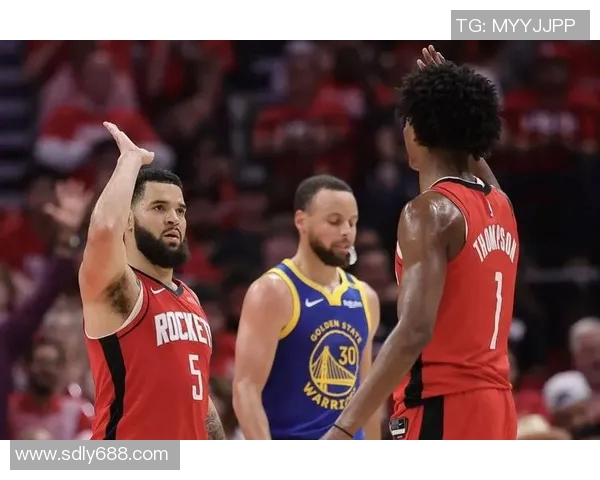 弗雷德范弗利特的崛起之路与NBA职业生涯的精彩瞬间分析