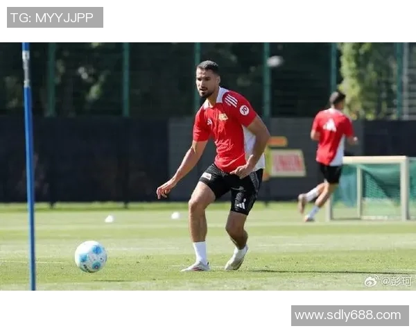 沙尔克04客场惨败柏林联合，遭遇两连失利詹们需警惕