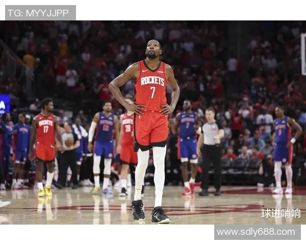 湖人对火箭精彩对决回顾与分析两队明星球员表现亮点揭秘